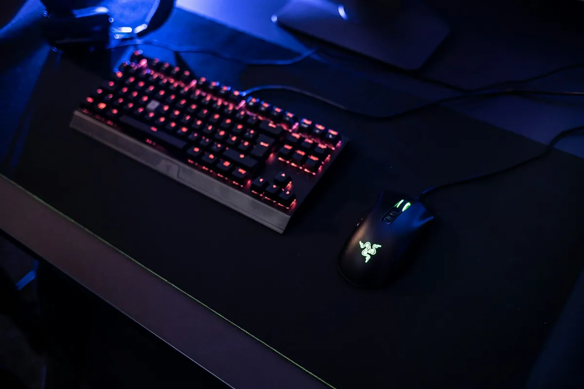 Keyboard and mouse arranged at a gaming desk